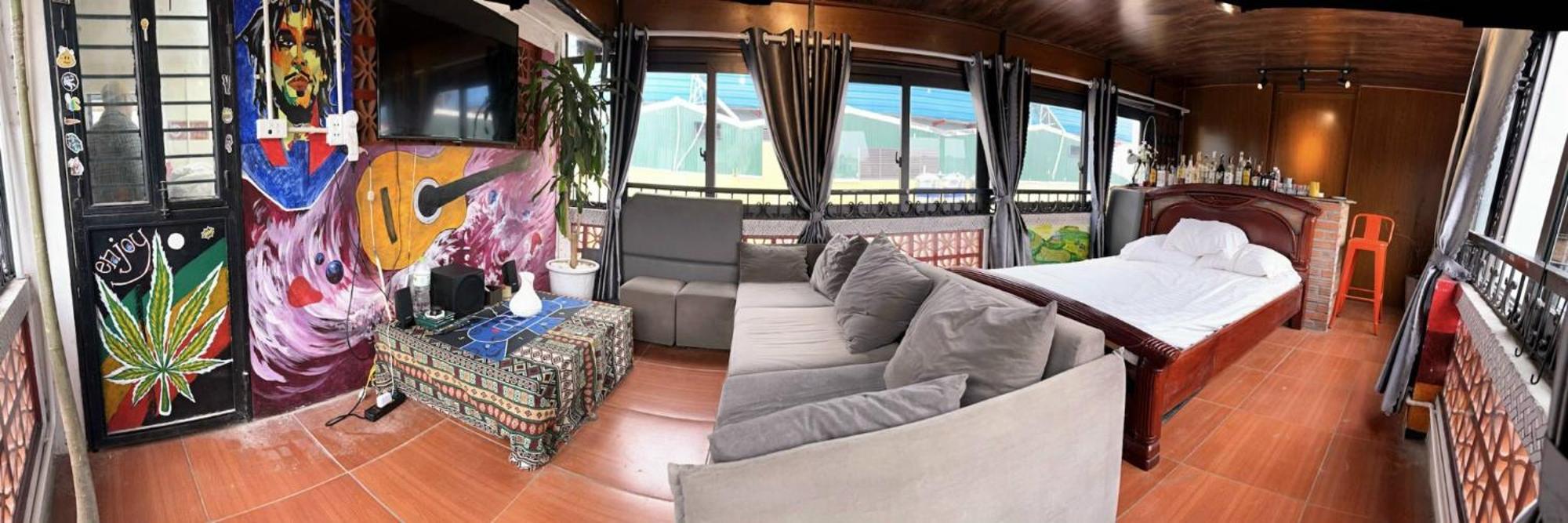 Ubuntu Homestay & Tours Hanoi Buitenkant foto
