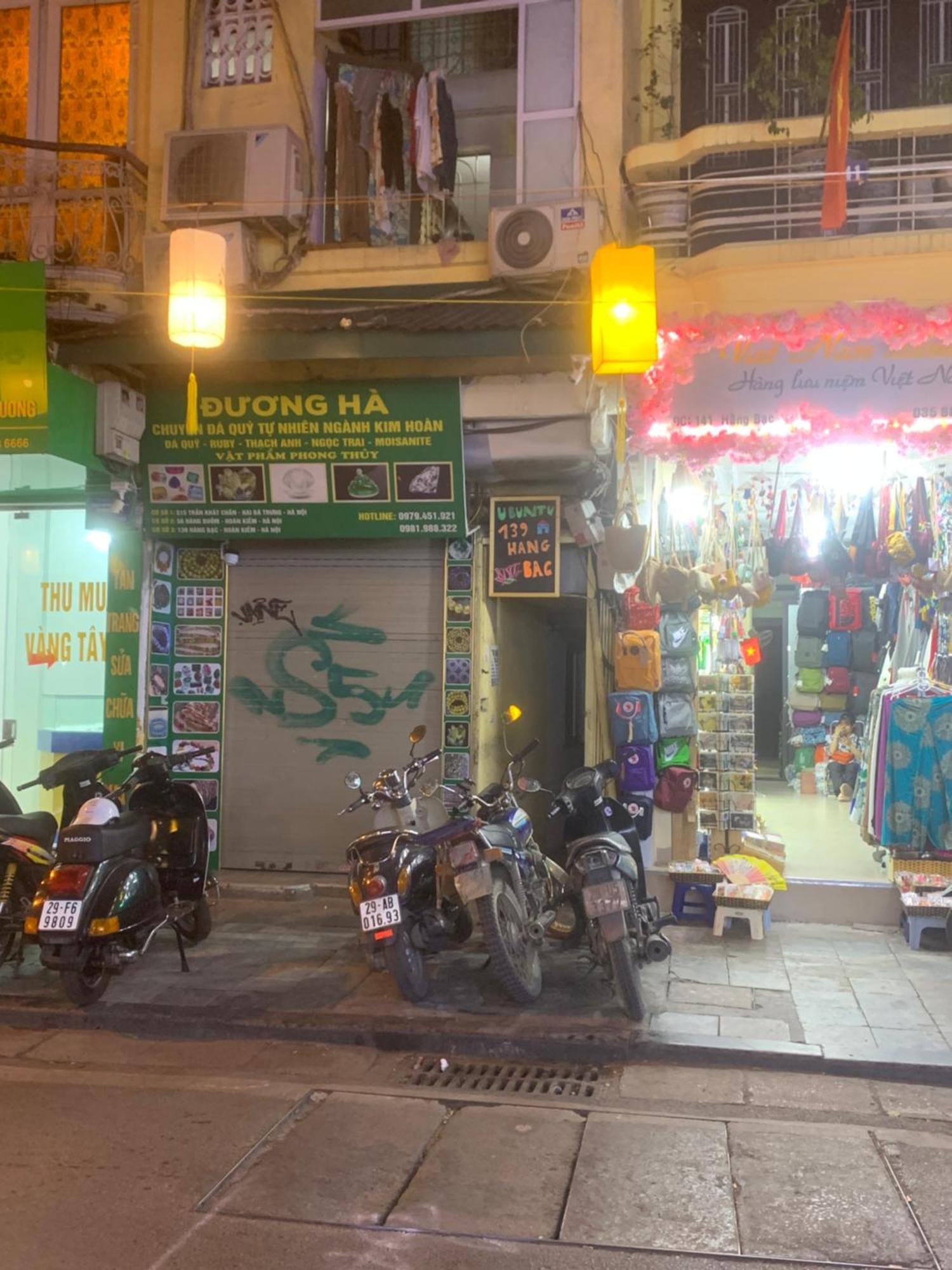 Ubuntu Homestay & Tours Hanoi Buitenkant foto