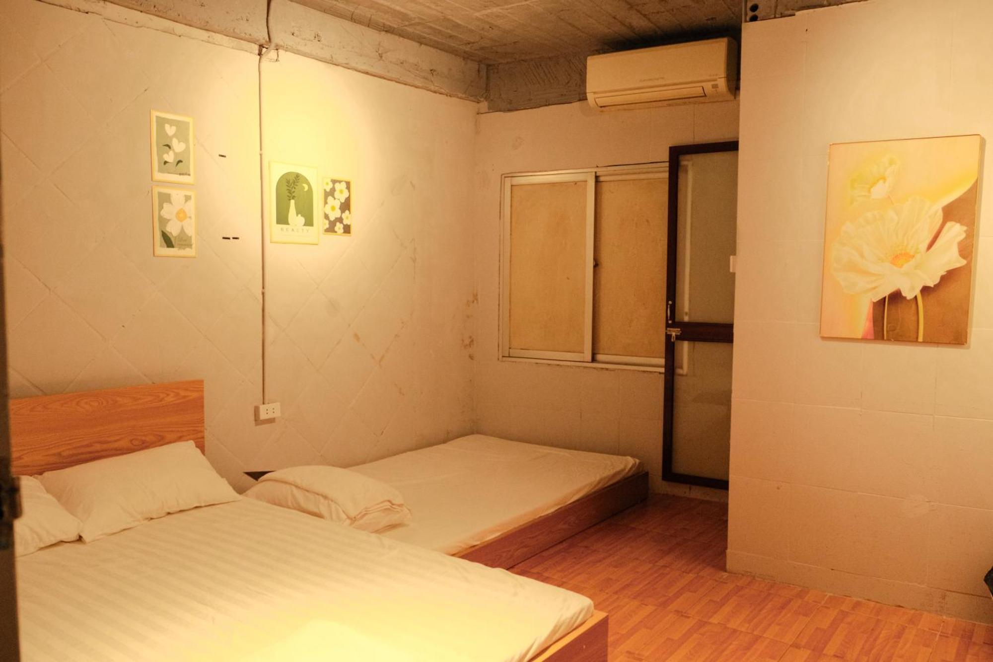 Ubuntu Homestay & Tours Hanoi Buitenkant foto