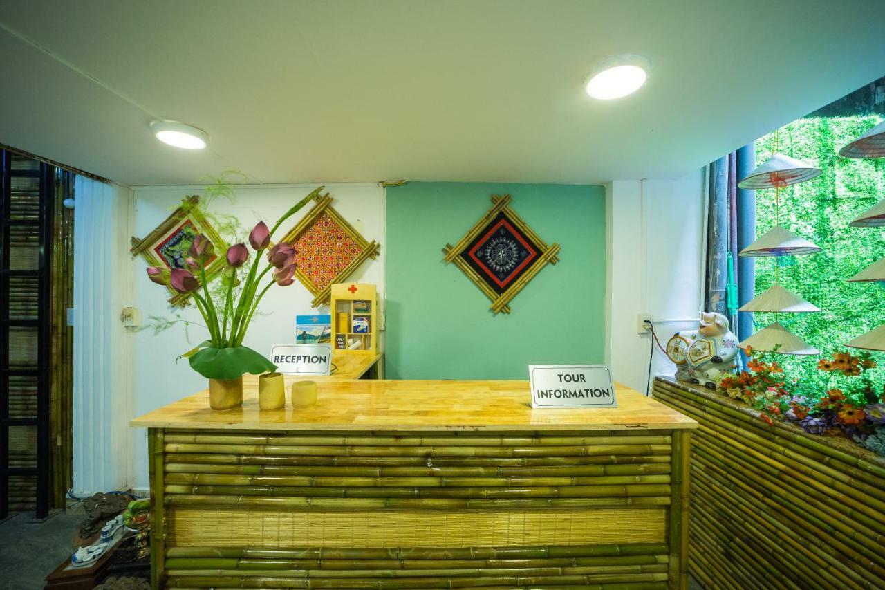 Ubuntu Homestay & Tours Hanoi Buitenkant foto