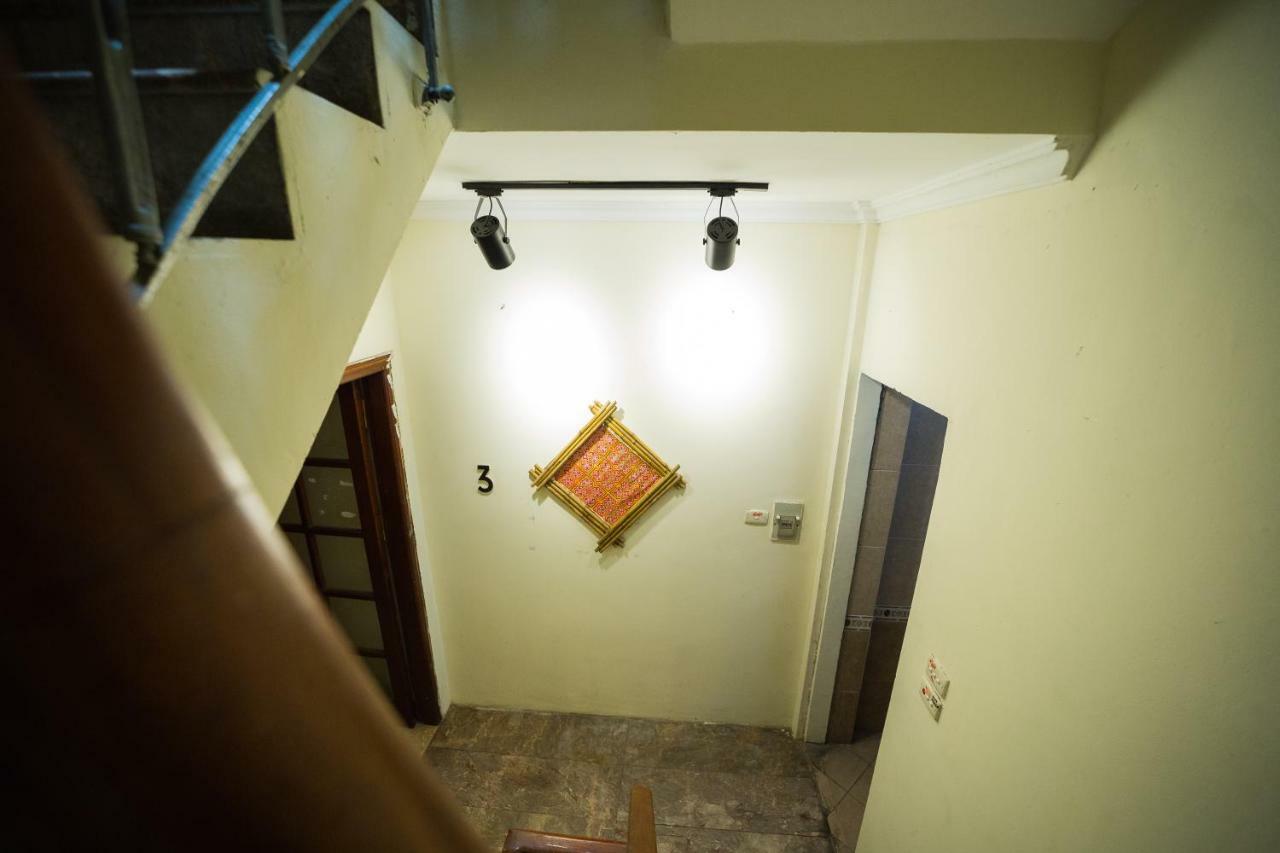Ubuntu Homestay & Tours Hanoi Buitenkant foto